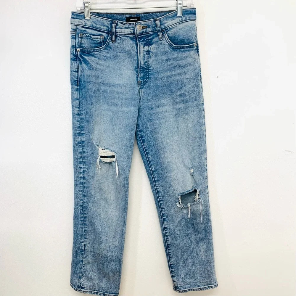 Express Jeans Woman 10  Straight Ankle High Rise Distressed‎ Blue Light Wash